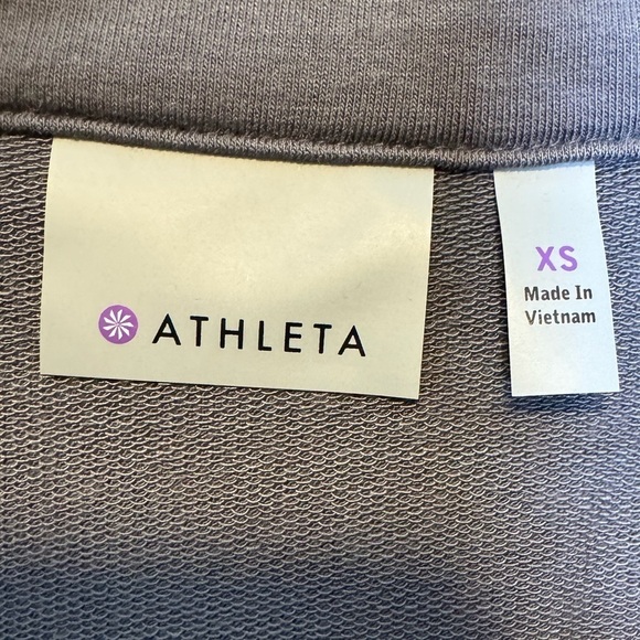 Athleta Gray Quilted Half Zip Size XS - Picture 10 of 11